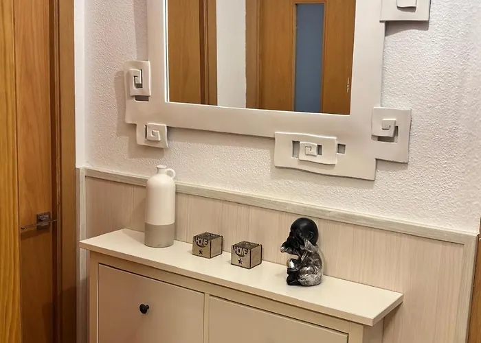 Primera Linea De Playa Paseo Maritimo Perla 5 *