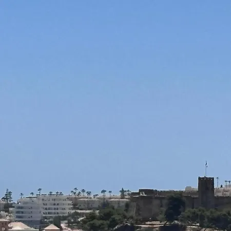 Primera Linea De Playa Paseo Maritimo Perla 5 公寓 丰希罗拉