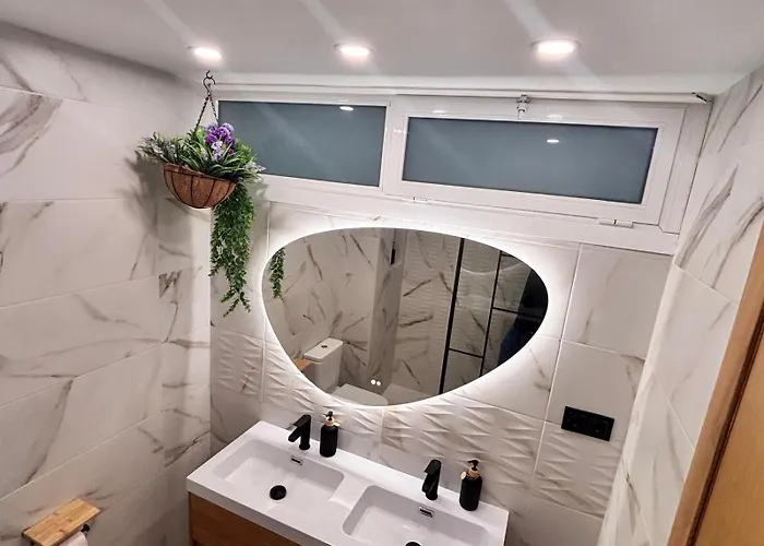 Primera Linea De Playa Paseo Maritimo Perla 5