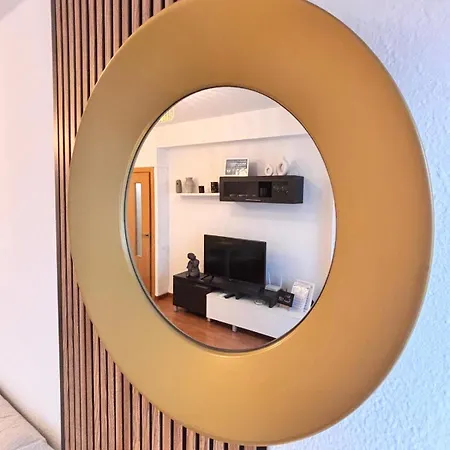 Apartment Primera Linea De Playa Paseo Maritimo Perla 5 *