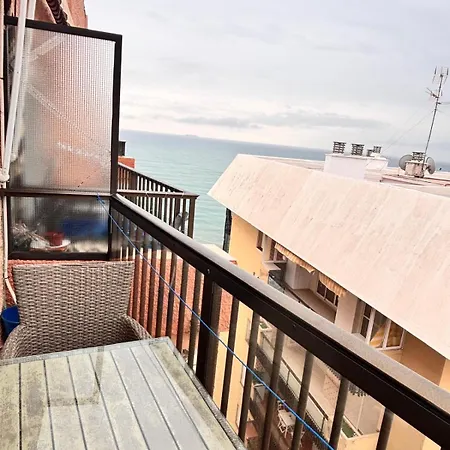아파트 Primera Linea De Playa Paseo Maritimo Perla 5 *